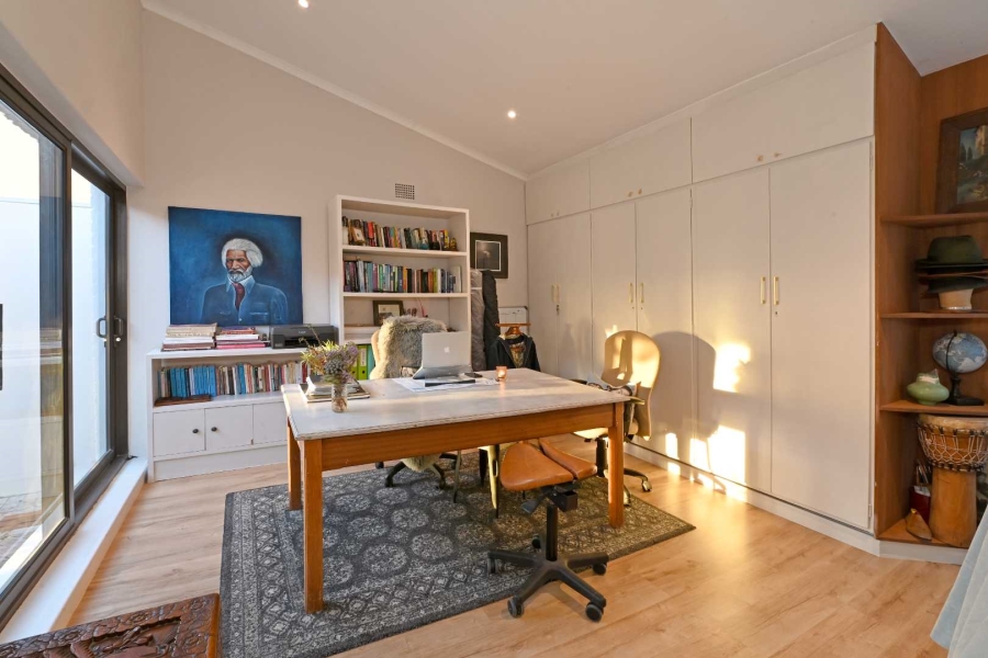 4 Bedroom Property for Sale in Camps Bay Western Cape